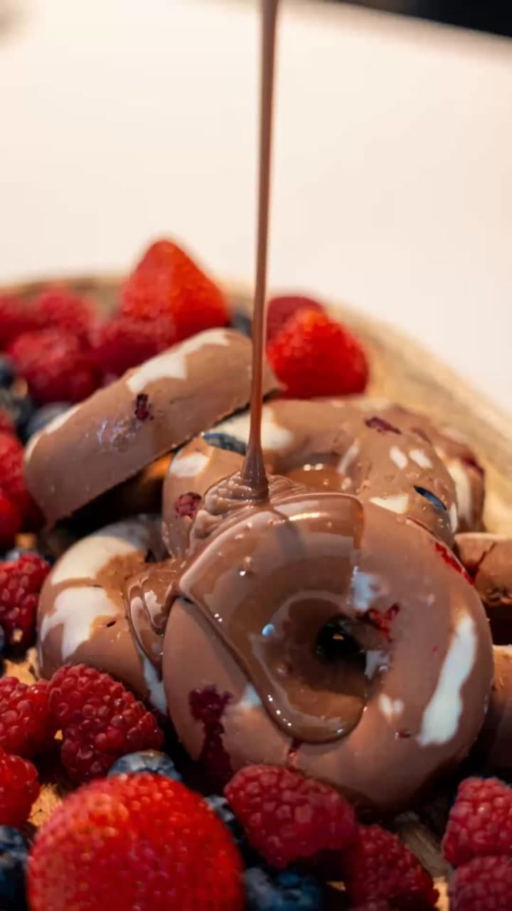 Aseer Time donut and chocolate campaign still produced by WebRise